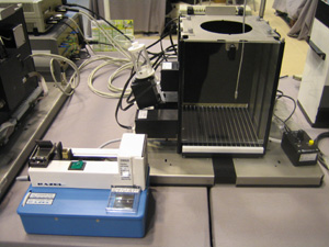 Exemple de configuration pour le Système de conditionnement opérant modulable pour rats et souris de Bioseb